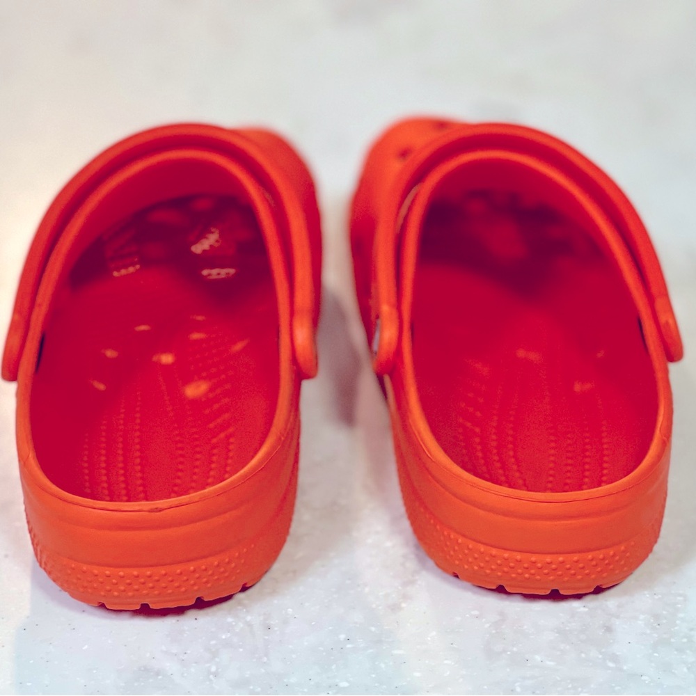 EUC Crocs Unisex Adult Classic Clog Neon Watermelon Size 11 W, 9M - Picture 4 of 8